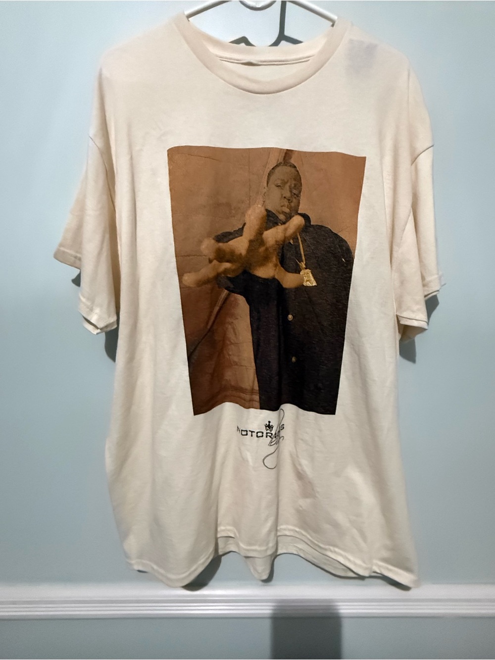 Notorious B.I.G. Cream Short-Sleeve Graphic Men’s Tee size XL New with tags